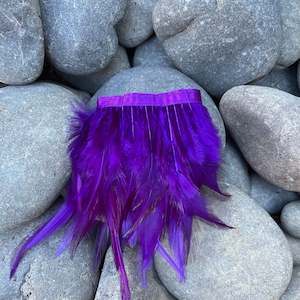 Korowai Cloak Huruhuru Feathers: Purple Saddle Feathers