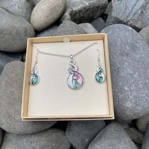 Pāua Pikorua Jewellery Set