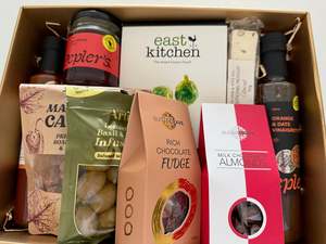 A Medium Gourmet Gift Box - 2