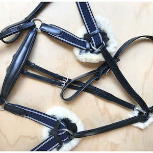 Breastplates Martingales: Antiqua Breastplate