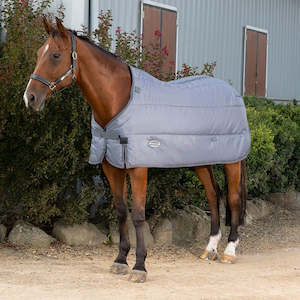 Rugs: Weatherbeeta Comfitec Liner II Medium