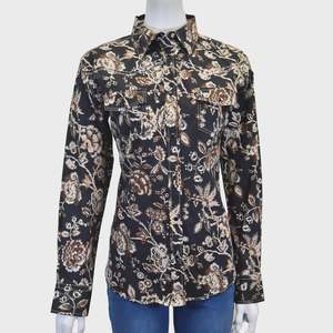 Cowboy Hardware Women's Black Wild Flower Long Sleeve Western Shirt