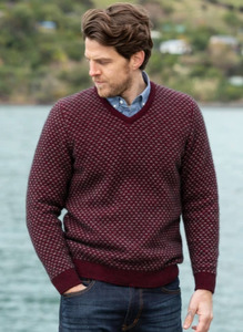 Knitwear: Noble Wilde Vee