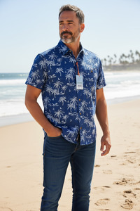 Short Sleeved Shirts: Lifestyle Tropics