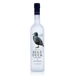 Vodka: Blue Duck Rare Vodka 700ml
