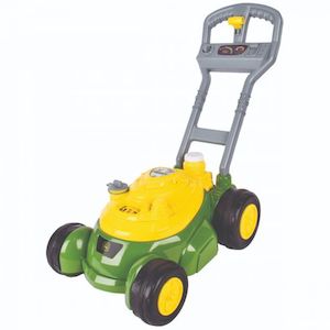 John Deere: John Deere Bubble and Go Mower (3+ years)