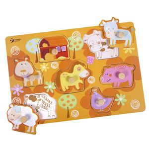 Classic World: Classic World Pegged Puzzle - Farm