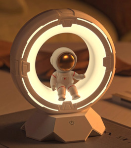 Astronaut in Space Tap Tap Dimmable Nightlight (3 Dim Mode)
