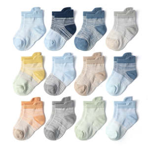 Construction Farm Hand Vehicles Busy Traffic Gift Ideas: Pastel Two-Tone Anti-Slip Kids Socks for 1-5 Years (12 Pairs)