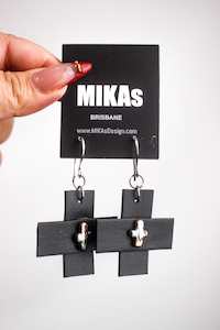 Mikas - Double cross Earrings - Black