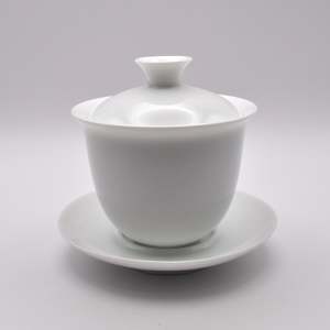 Teaware: White Ceramic Gaiwan Tea Set