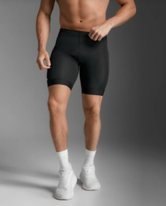 All Tri Openwater: 2XU - Mens - Core Tri 8 Inch Shorts - Black/White