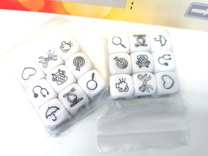 Products: Retrospective Icon Dice - Teamworx