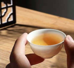 Tea Cup: Thin-walled suet jade small teacup 45ml