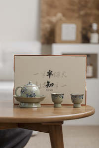 Frontpage: Handmade Butterfly Teapot Set