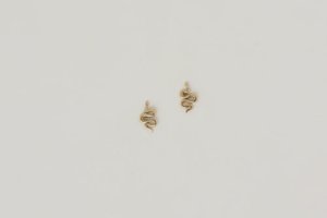 Charlotte Penman: Charlotte Penman Fine | Apepi Studs | 14k