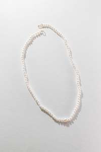 Jewellery: Lisa Webb Freshwater Pearl Necklace | 9CT Gold | Baroque Pearl and Oval Centre Pearl