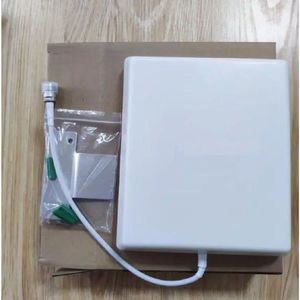 Antennas: TECHOMAN Wideband 698 to 2700 MHz Directional Indoor Panel Antenna / Aerial