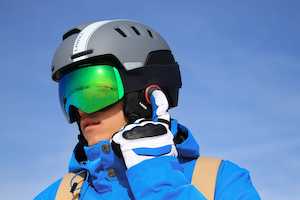Outdoor Actionsports: Livall RS1 Ski / Snowboard Smart Helmet
