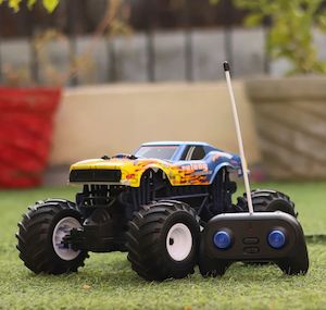 Rc Cars 1: 4x4 RC Monster Truck – All Terrain Power & Performance