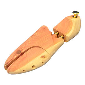 Accessories: Wooden Cedar Shoe Tree