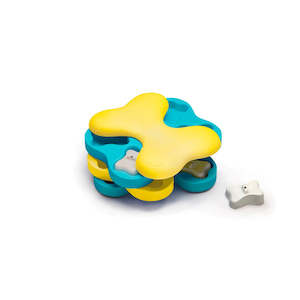 Nina Ottosson Dog Puzzle Toys: Nina Ottosson Dog Tornado Puzzle Dog Toy