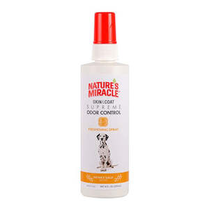 Dog Grooming: Natures Miracle Honey Sage & Spearmint Freshening Spray 236ml