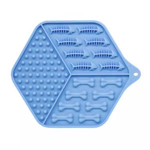 Dog Lick Mats Nz: Bone pattern themed dog silicone lick mat