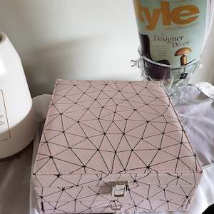 Jewellery box web Design with drawer TJ2-Pink