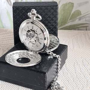 Pocket Watches Mechanical Watches: Pocket Watch Mechanical Classic style double opening TW123