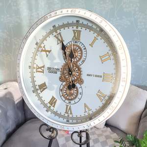 Clocks Wall Designer Style: Clock Metal Wall Motion 600mm TC67