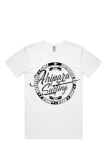 9tee Mile Mens Tees: Ahipara Surfing