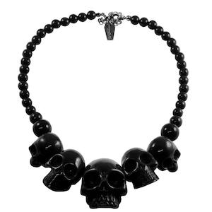 Jewellery: Skull Necklace Black