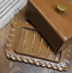 Ceramic: Butter Dish | Brown
