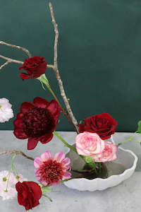 Vase: Metal Florist Frogs