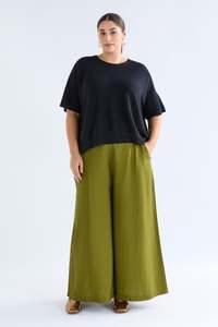 Clothing: ELK | Rema Pant | Moss