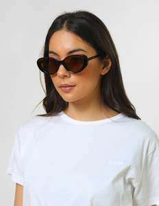 Stella And Gemma: Sahara Sunglass | Black
