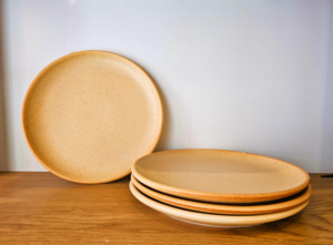 All: Studio Coupe 25cm Plate