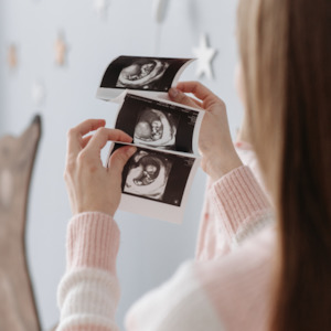 Antenatal Education with Devyn Dick