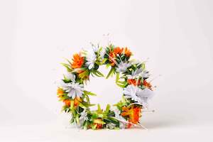Flowers: Ei Katu Head Garland - White