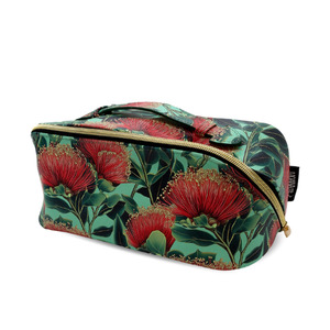 Bags: Pōhutukawa Toiletry Bag