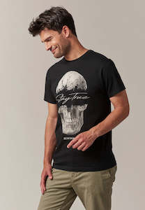 T-Shirt: Deeluxe Hide Tee - Black