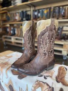 Womans Cowboy Boots: Matisse: Cimmaron