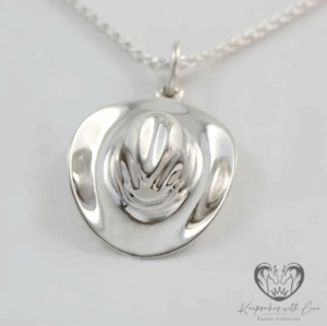 KWL: Sterling Silver Large Cowboy Hat Pendant - P335