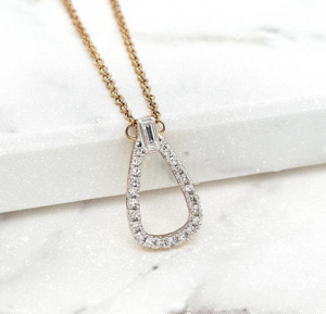 Diamond 9ct Yellow Gold Pendant Necklace