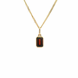 Garnet Rectangular Pendant in 9ct Yellow Gold
