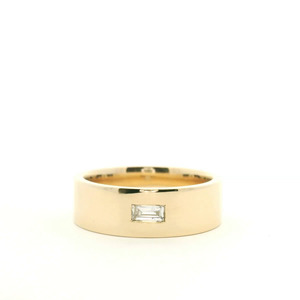 Gents Wedding Bands: The Romeo Band