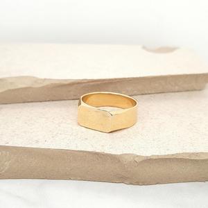 9ct Yellow Gold Flat Top Signet Ring