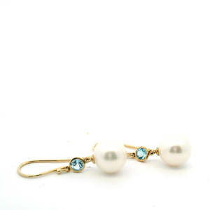 Pearl Earrings: 9ct Yellow Gold Freshwater Pearl and Blue Topaz Drop Earrings