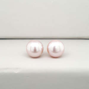Pearl Earrings: Sterling Silver 10mm Natural Fresh Water Pearl Button Stud Earrings